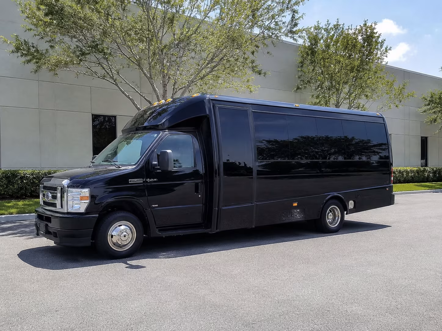 charter buses for corporate events at the greeley stampede and beyond