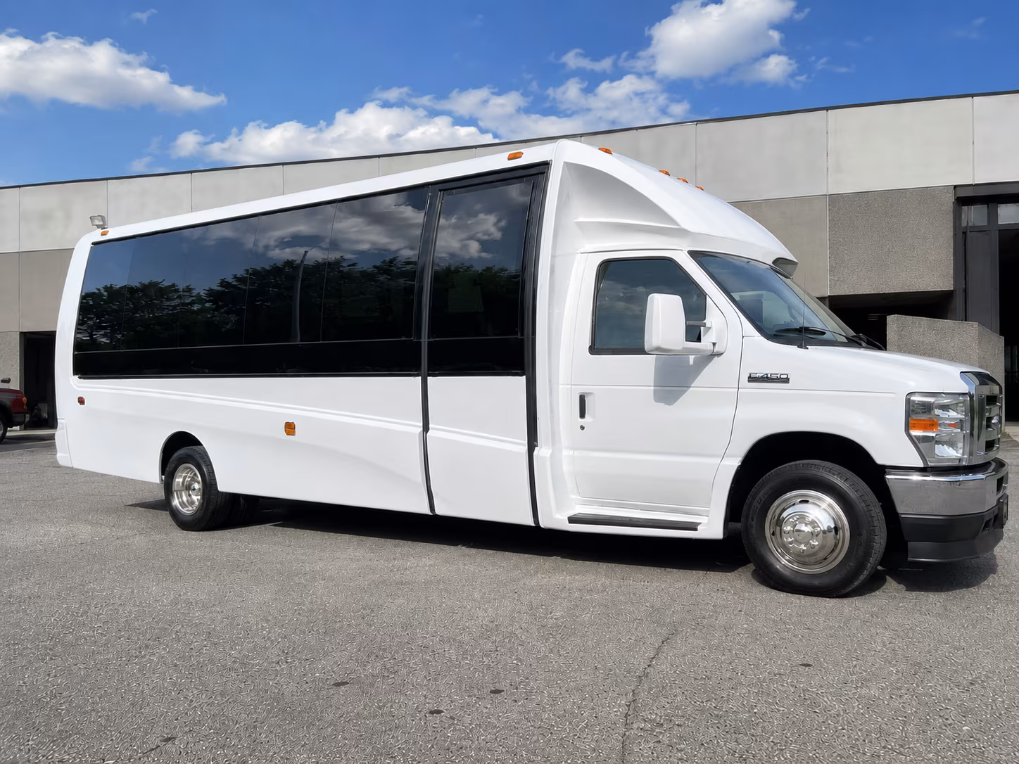 convention and conference shuttle buses between greeley and denver