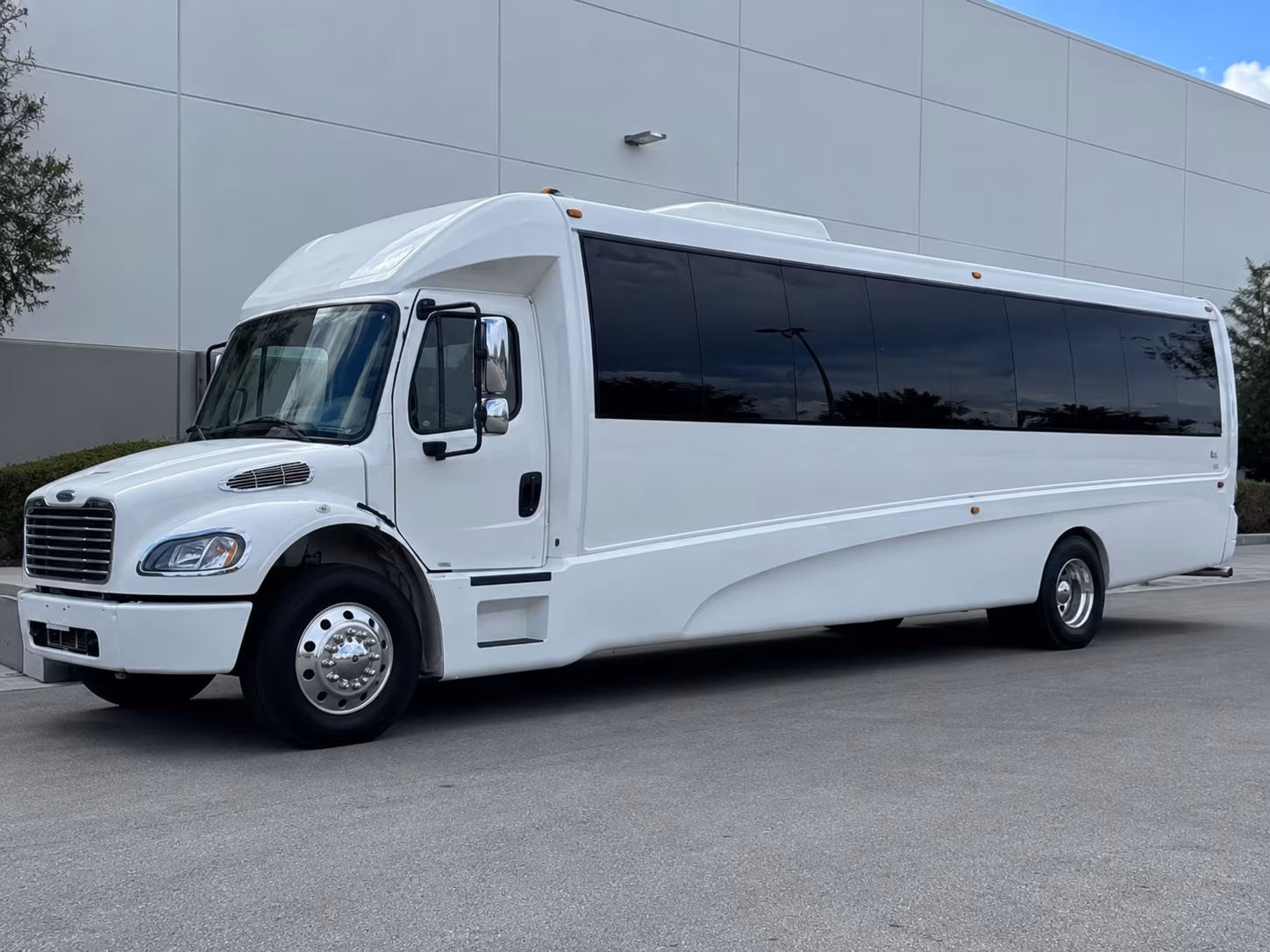 greeley area concert venues party bus rental