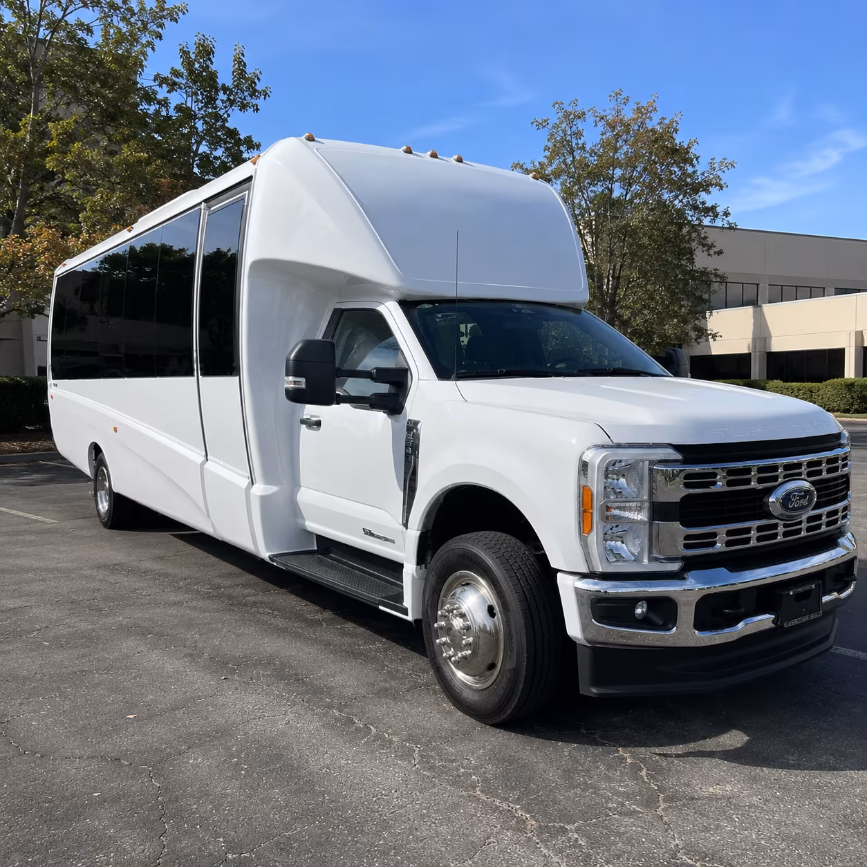wedding and quinceanera buses in greeley colorado